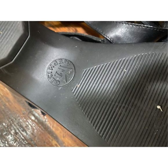 Mephisto black Womens halinka sandal, size 40 EU, size 9 W preloved - Picture 10 of 12